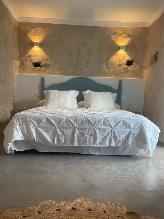 Finca Petite Vineyard Villa Tabayesco